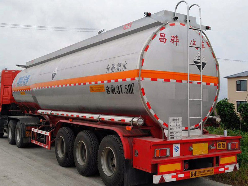氨水运输车